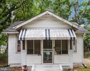 722 32ND ST SE, Washington, DC 20019