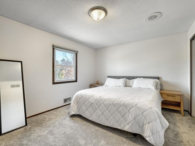 2881 Kent Street, Roseville, MN 55113