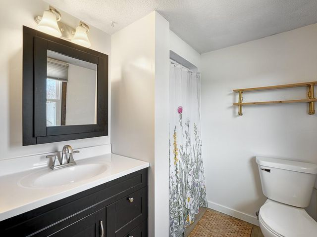 2881 Kent Street, Roseville, MN 55113