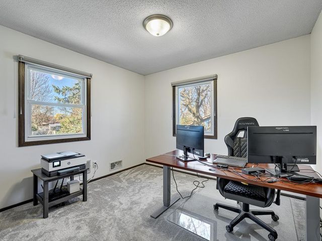 2881 Kent Street, Roseville, MN 55113