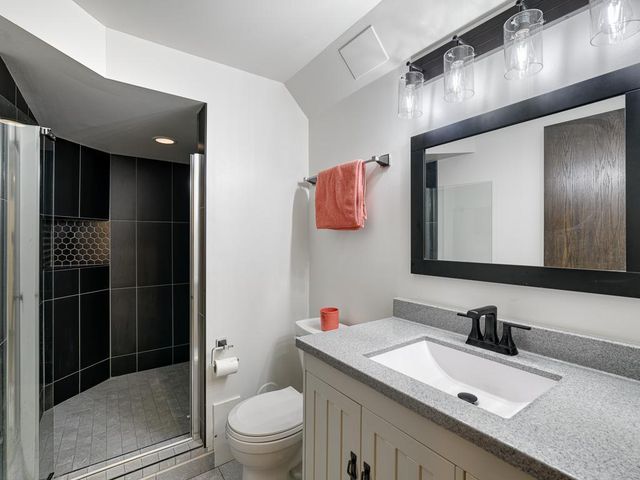 2881 Kent Street, Roseville, MN 55113