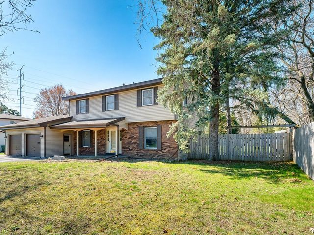 2881 Kent Street, Roseville, MN 55113