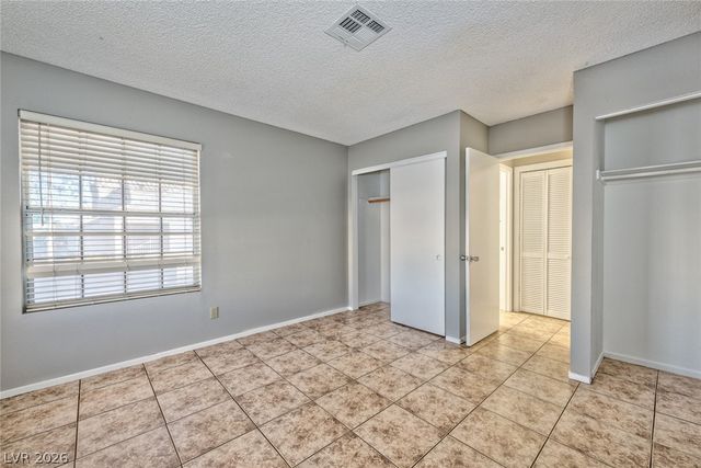8661 Freeport Lane, Las Vegas, NV 89117