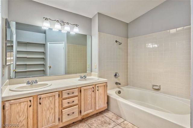 8661 Freeport Lane, Las Vegas, NV 89117