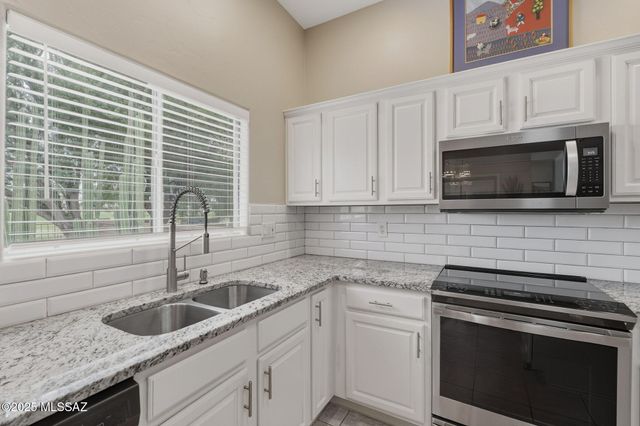 3454 S Abrego Drive, Green Valley, AZ 85614