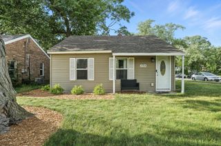 3704 W 39th Avenue, Hobart, IN 46342
