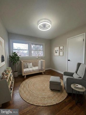 624 FOXCROFT RD, Warrenton, VA 20186