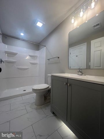 624 FOXCROFT RD, Warrenton, VA 20186