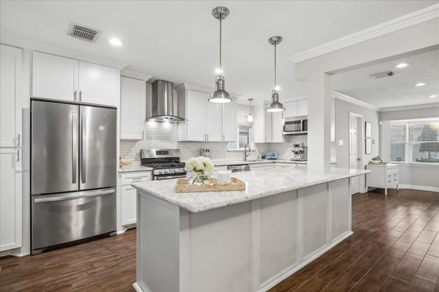 1906 Ashford Hollow Lane, Houston, TX 77077