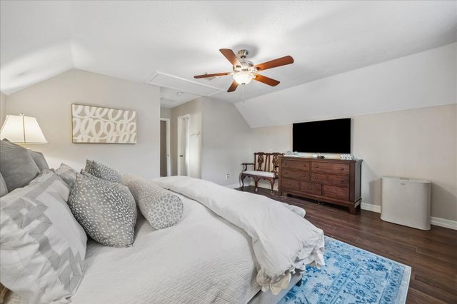 1906 Ashford Hollow Lane, Houston, TX 77077