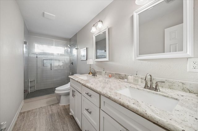 1906 Ashford Hollow Lane, Houston, TX 77077