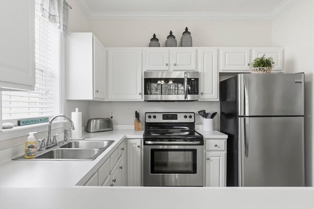 6015 Catalina Dr Unit 834, North Myrtle Beach, SC 29582