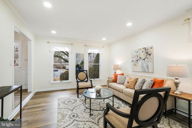 5705 MOSSROCK DR, North Bethesda, MD 20852