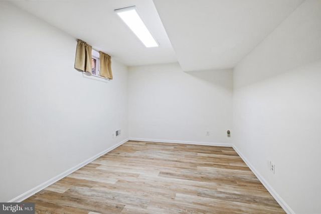 5705 MOSSROCK DR, North Bethesda, MD 20852