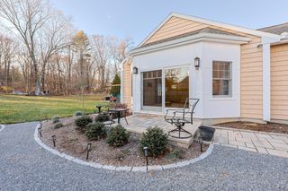 15 Warren Street 1, Westborough, MA 01581