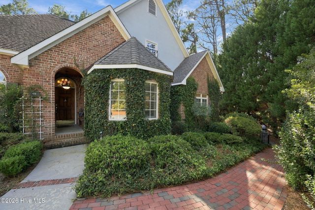 127 Sakonnet Trail, Pinehurst, NC 28374