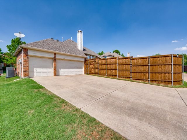 7931 Greenvalley Lane, Frisco, TX 75033