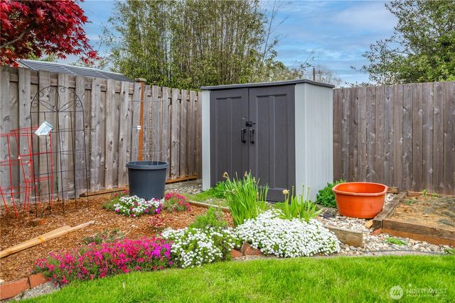 8113 S Cushman Avenue, Tacoma, WA 98408