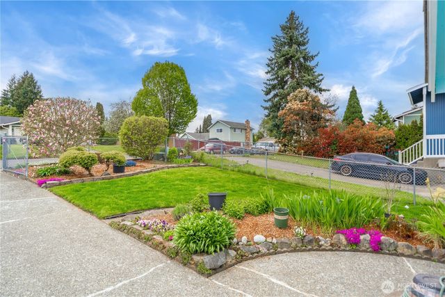 8113 S Cushman Avenue, Tacoma, WA 98408