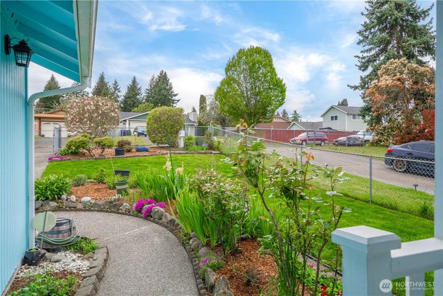 8113 S Cushman Avenue, Tacoma, WA 98408