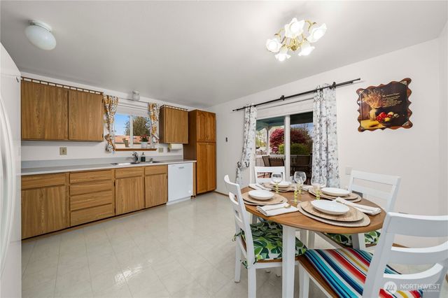 8113 S Cushman Avenue, Tacoma, WA 98408