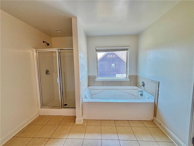 1915 Highland Creek Drive, Monroe, GA 30656