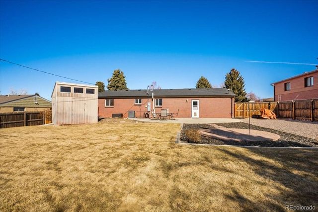 8504 E Briarwood Place, Centennial, CO 80112