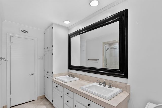 3230 Camelot Drive, Dallas, TX 75229