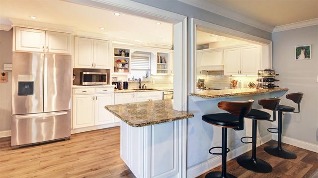 3230 Camelot Drive, Dallas, TX 75229