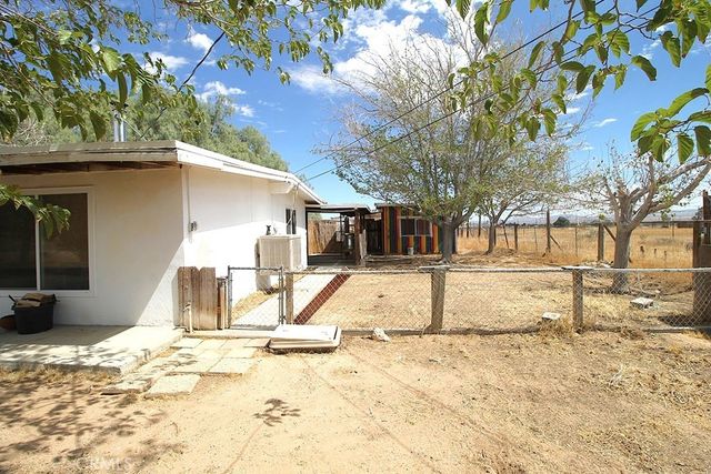 21212 Rainbow, Hinkley, CA 92347