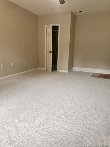 6554 Amanda Circle, Fayetteville, NC 28306