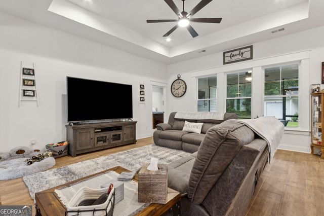 406 Misty Harbor Boulevard, Woodbine, GA 31569