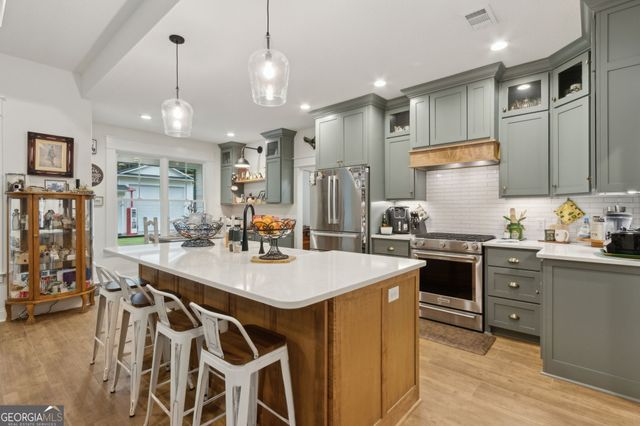 406 Misty Harbor Boulevard, Woodbine, GA 31569