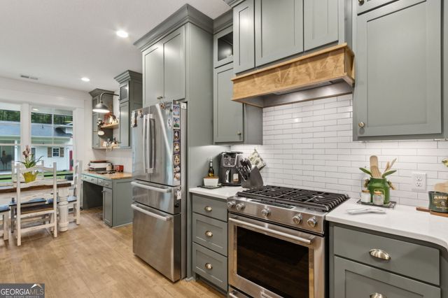 406 Misty Harbor Boulevard, Woodbine, GA 31569