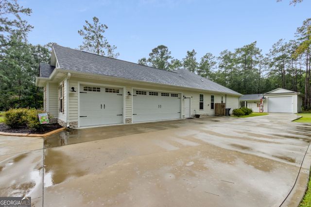 406 Misty Harbor Boulevard, Woodbine, GA 31569