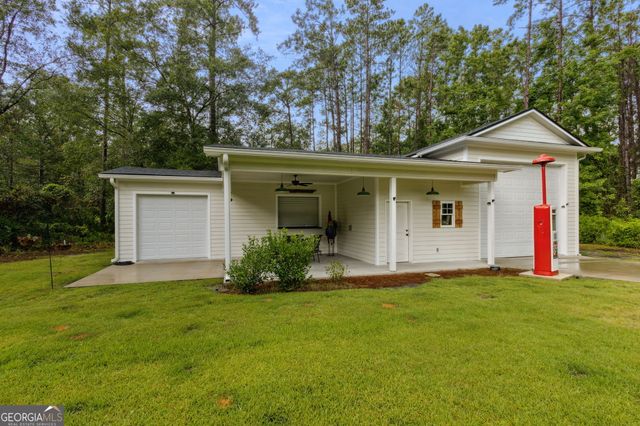 406 Misty Harbor Boulevard, Woodbine, GA 31569