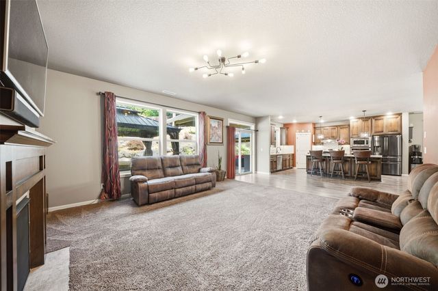 406 Stone Park, Kalama, WA 98625