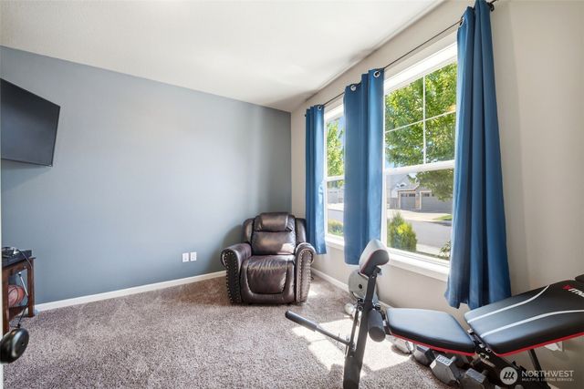 406 Stone Park, Kalama, WA 98625