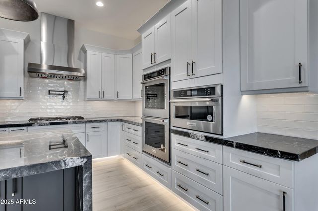 36321 N 16th Street, Phoenix, AZ 85086