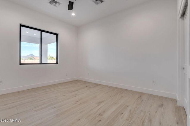 36321 N 16th Street, Phoenix, AZ 85086