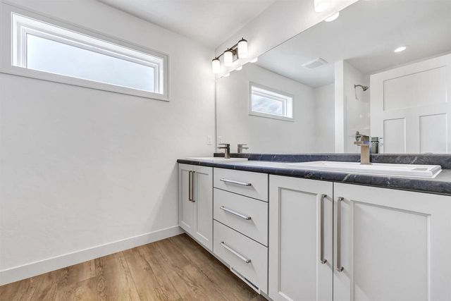 541 BEHRENDT PARK DRIVE, Seymour, WI 54165