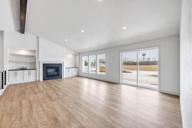 541 BEHRENDT PARK DRIVE, Seymour, WI 54165