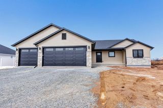 541 BEHRENDT PARK DRIVE, Seymour, WI 54165