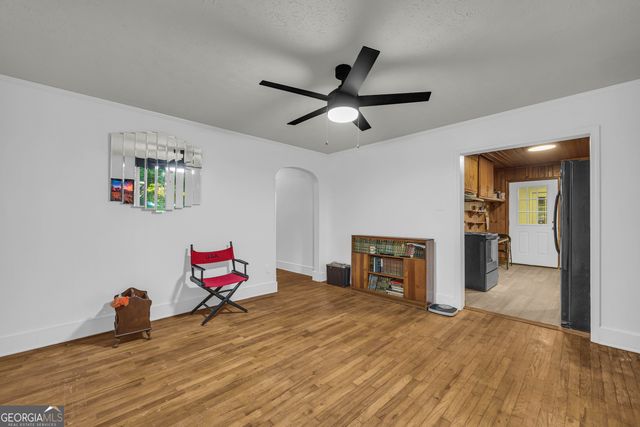 126 S Poplar Street, Athens, GA 30601