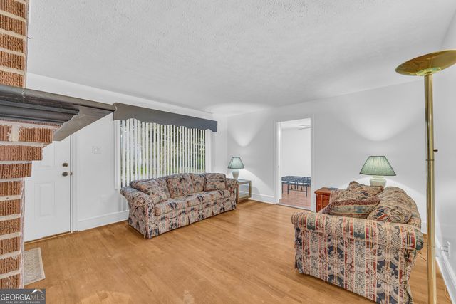 126 S Poplar Street, Athens, GA 30601