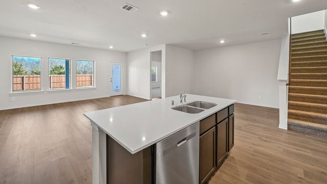 405 Mesquite Street, Dorchester, TX 75459