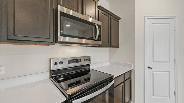 405 Mesquite Street, Dorchester, TX 75459