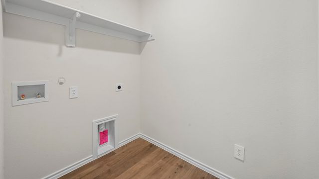 405 Mesquite Street, Dorchester, TX 75459