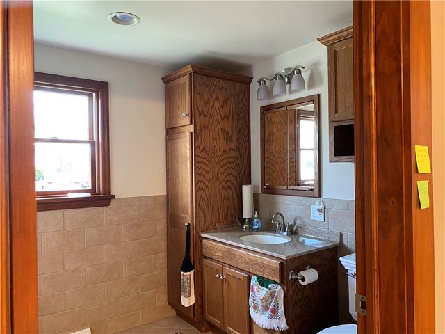 1091 Martin Ave., New Kensington, PA 15068