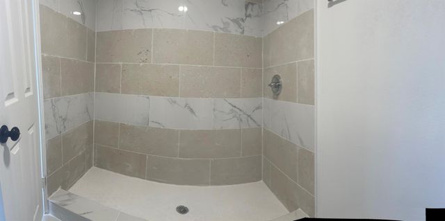 39 Palm Drive, Palm Springs, FL 33461